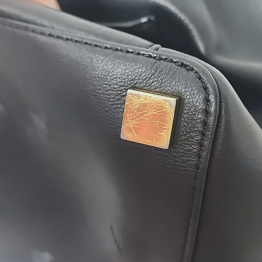 Micheal Kors leather black bucket bag